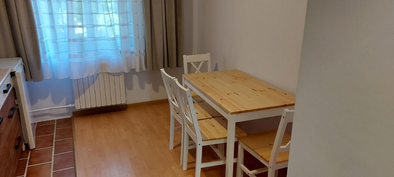 Pan Dom Pracy Tworczej W Wierzbie Wierzba Kültér fotó